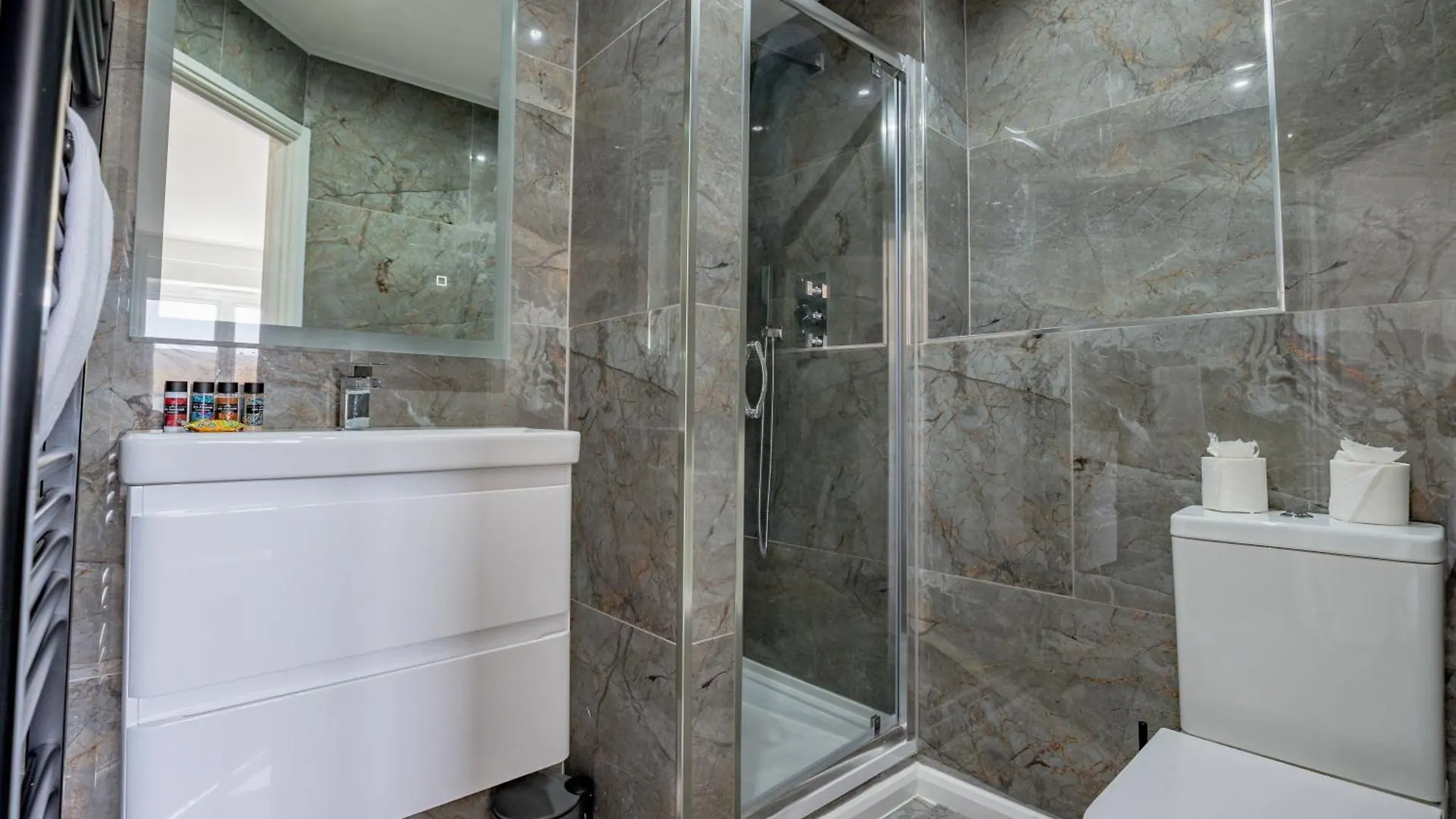 Guest Homes - Araminta Apartment Brighton 0*,