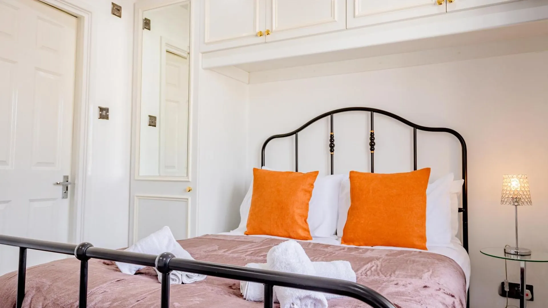 Guest Homes - Araminta Apartment Brighton 0*,